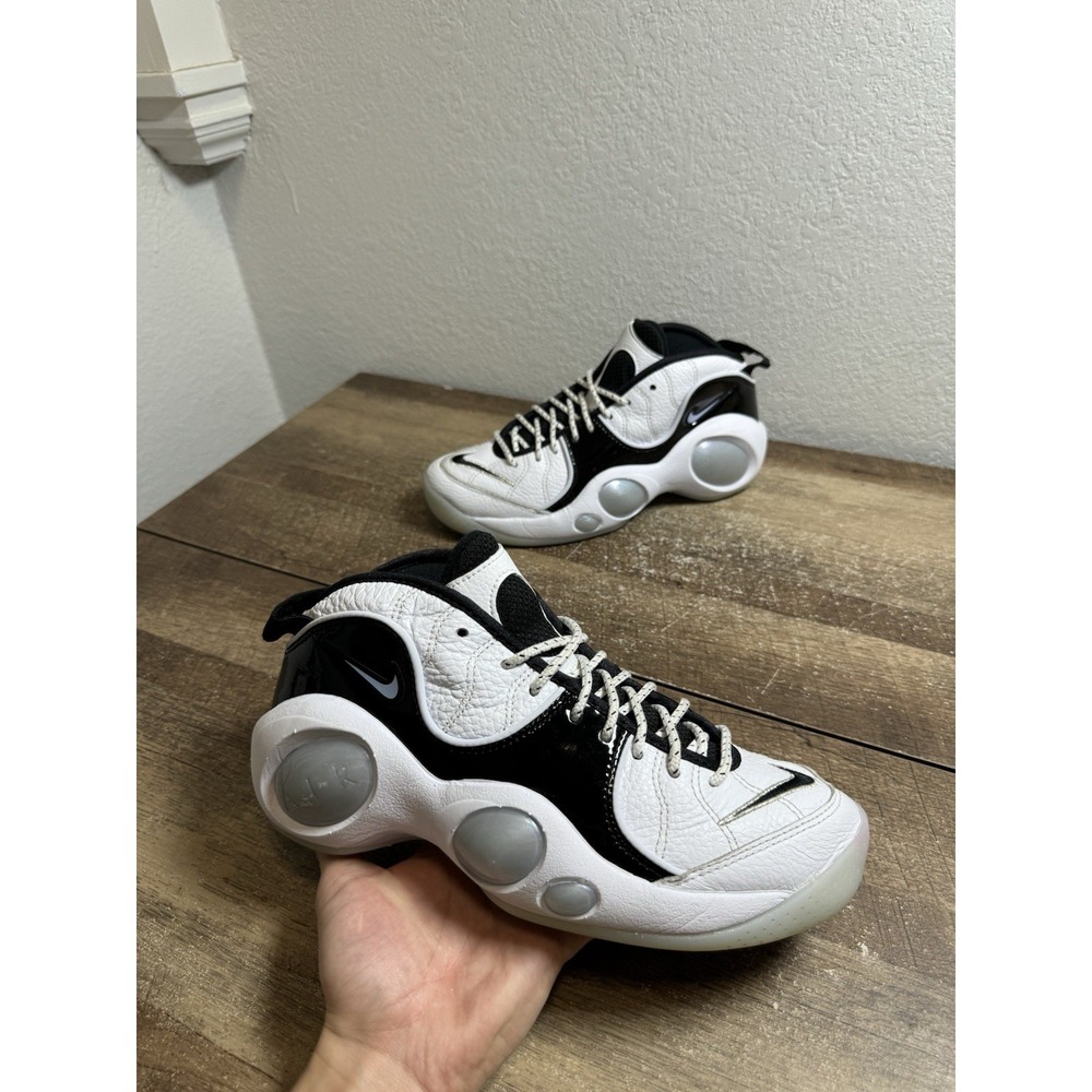 Nike Air Zoom Flight 95 Mens Size 8 White Black Basketball Shoes Sneakers